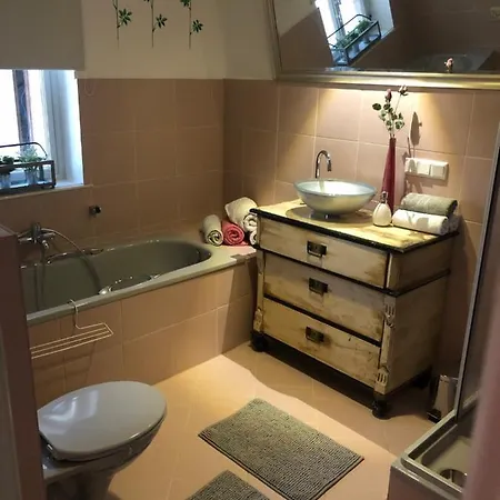 Rosenhof Apartment *