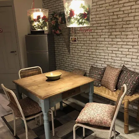 Rosenhof Apartment *